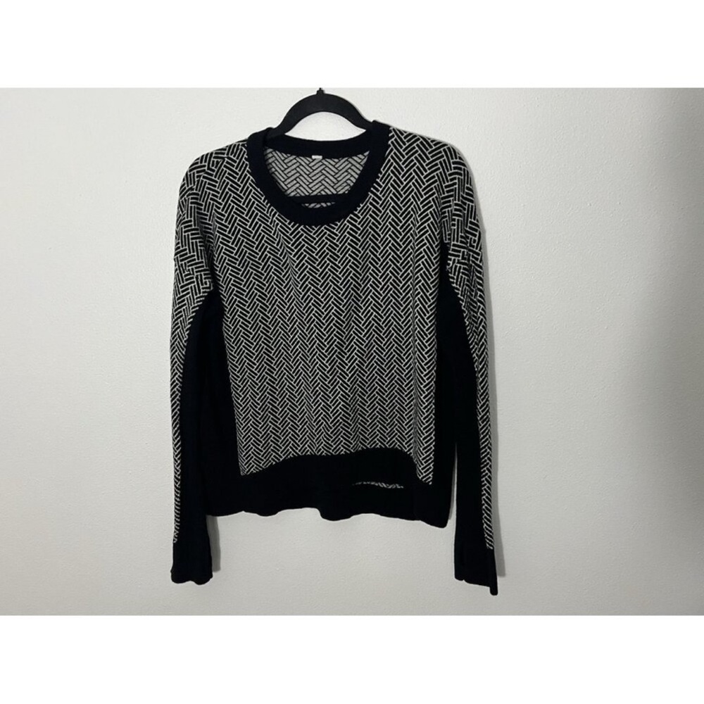Lululemon Athletica Black and White Chevron Sweater